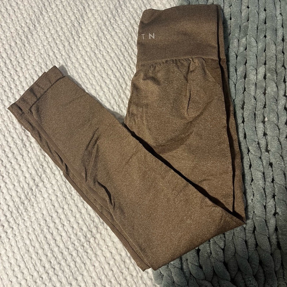 NVGTN mocha contour leggings
